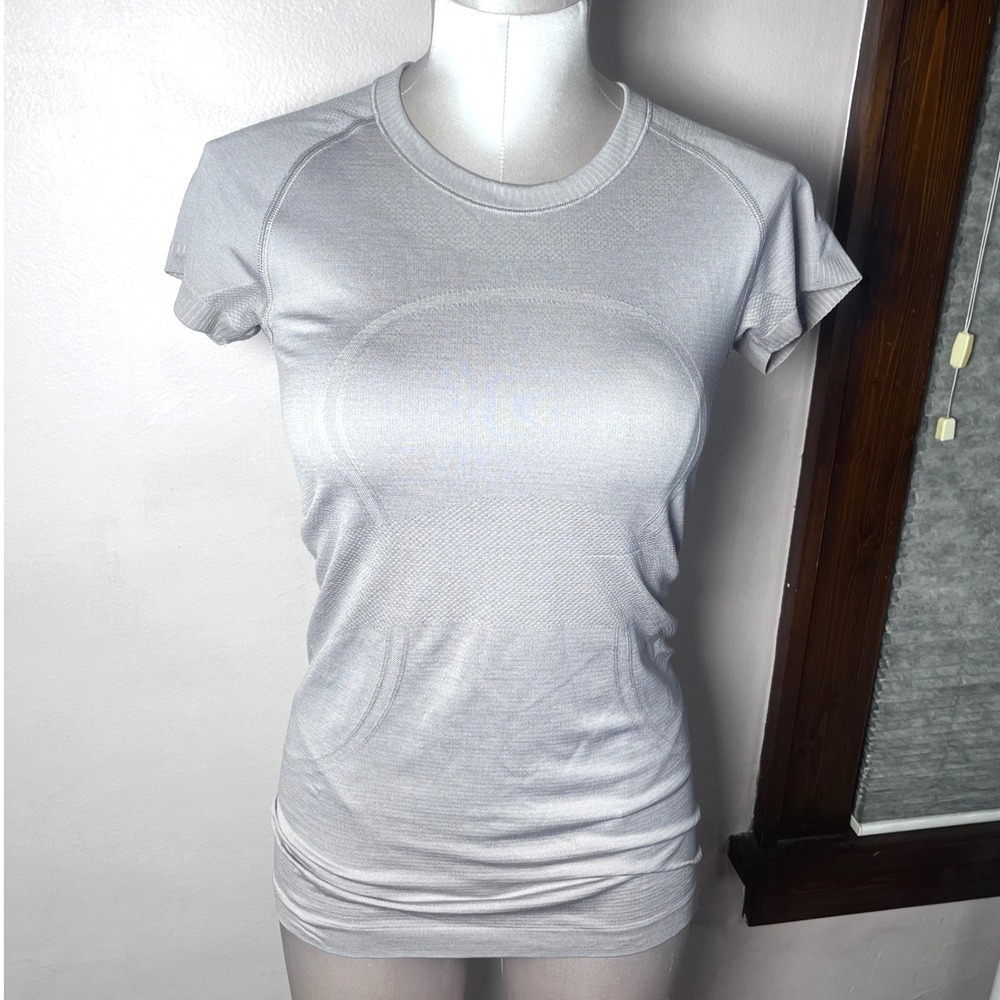 Lululemon Swiftly Tech Short Sleeve Crew Mauve Purple Size 6 Running Top Gorpcor